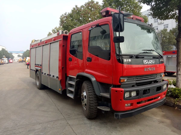 Japanese Brand 240HP 4tons Water 2tons Foam Fire Truck 6tons Fire Fighting Trucks for Chile LHD